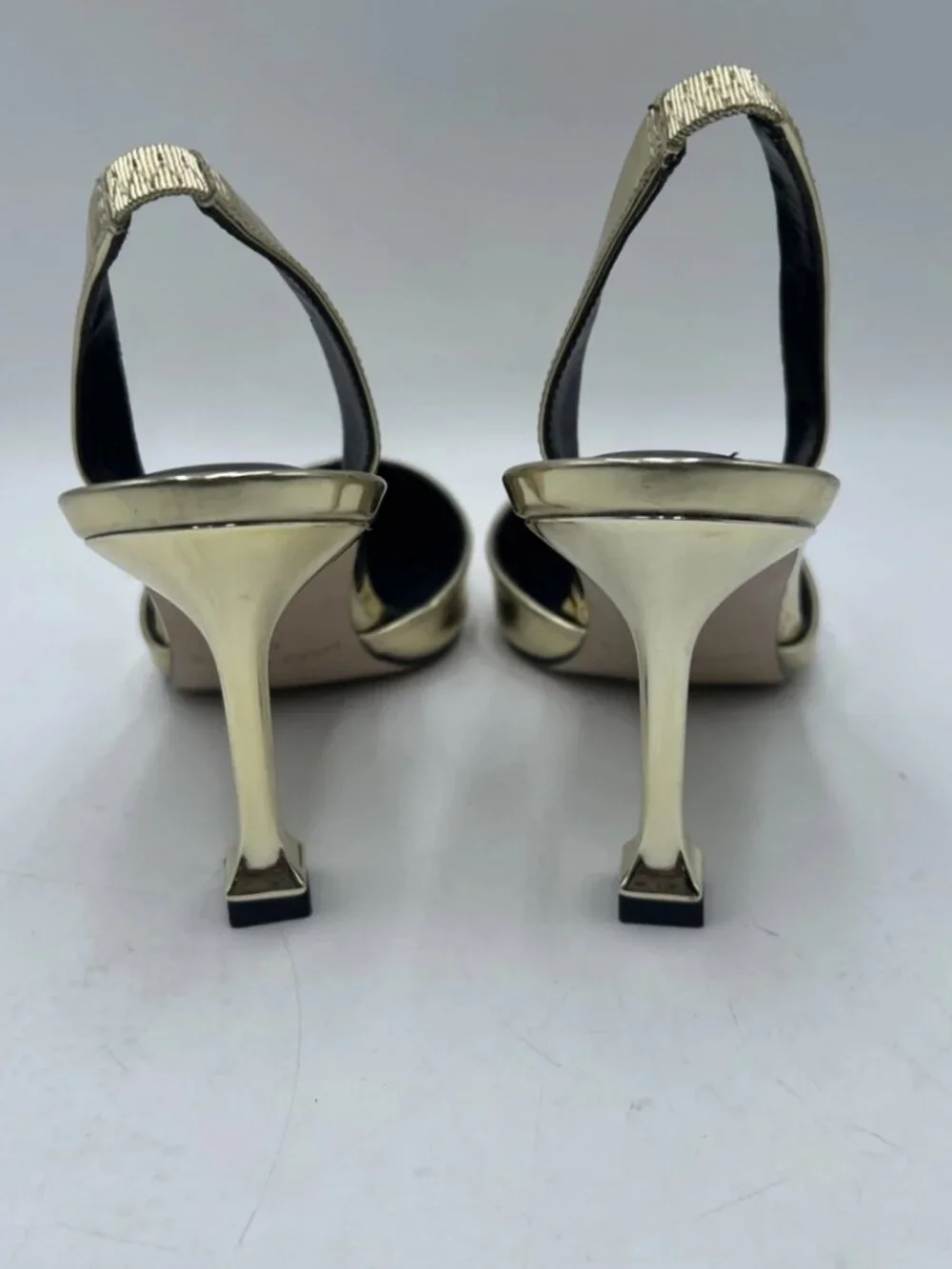 Marc Fisher Women's Hadya Pumps